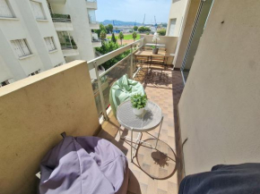 GregBnb - T2 Pleine Ville - CLIMATISE - BALCON - 1